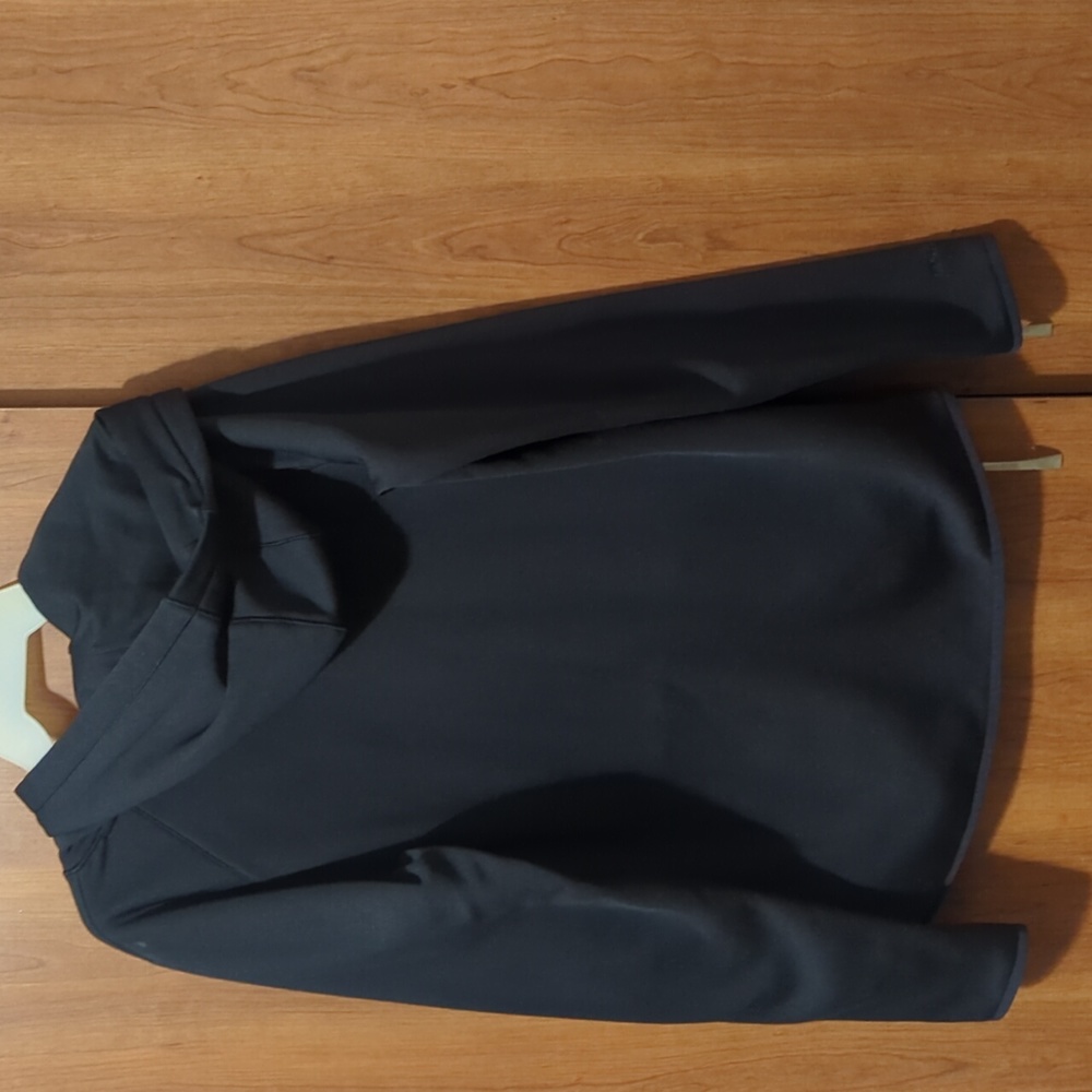 Hoodie - Picture 2 of 6